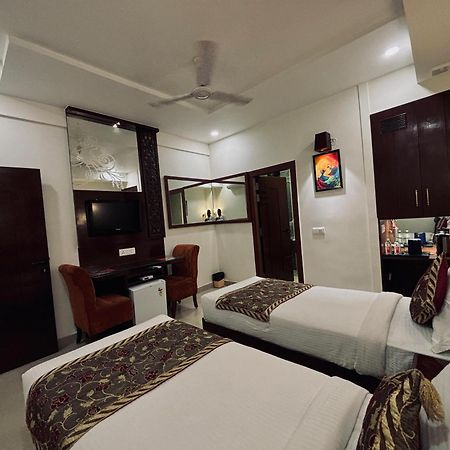 Taj Inn Hotel Agra  Ngoại thất bức ảnh