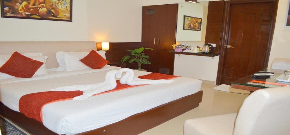 Taj Inn Hotel Agra  Ngoại thất bức ảnh