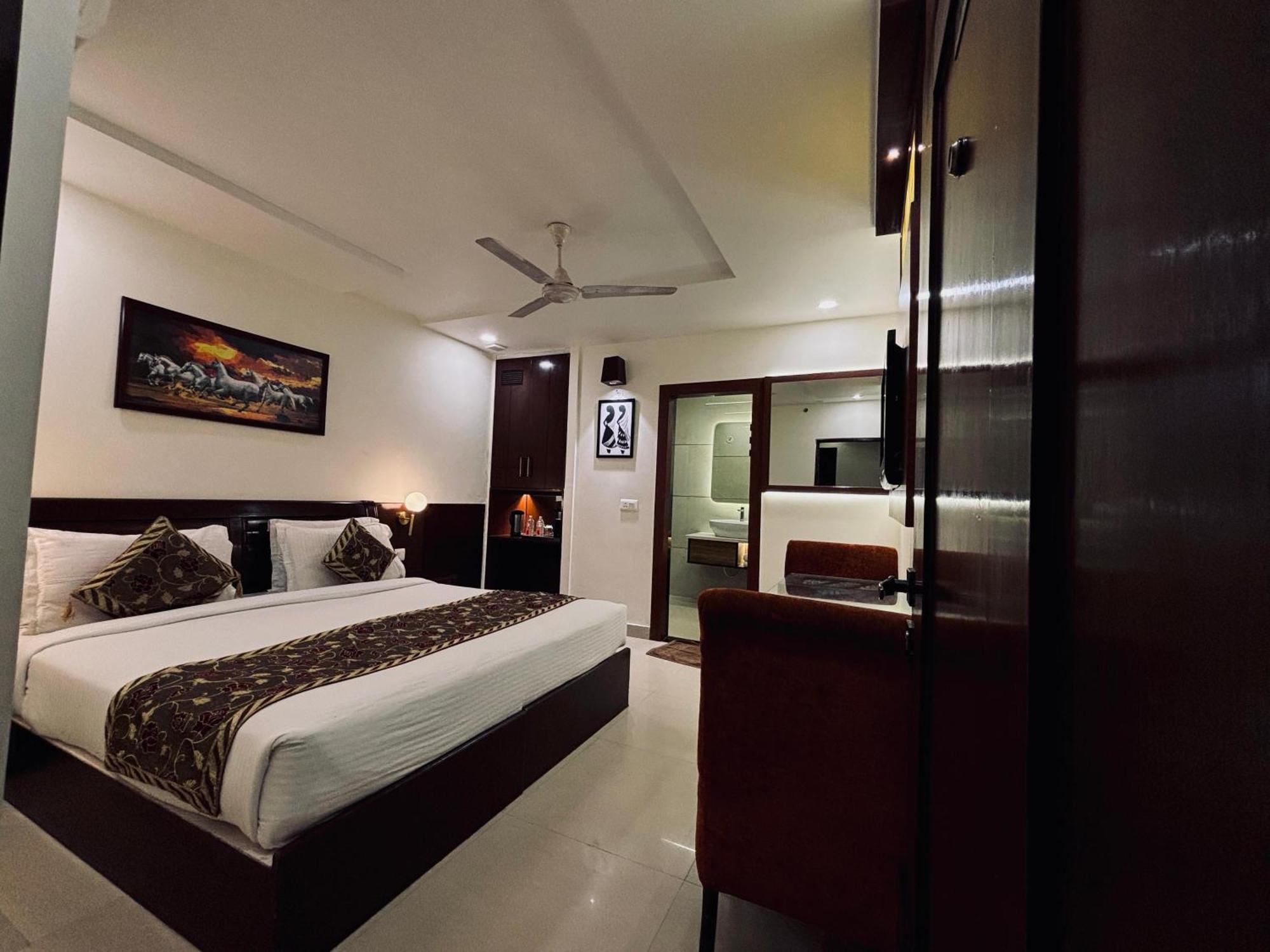 Taj Inn Hotel Agra  Ngoại thất bức ảnh
